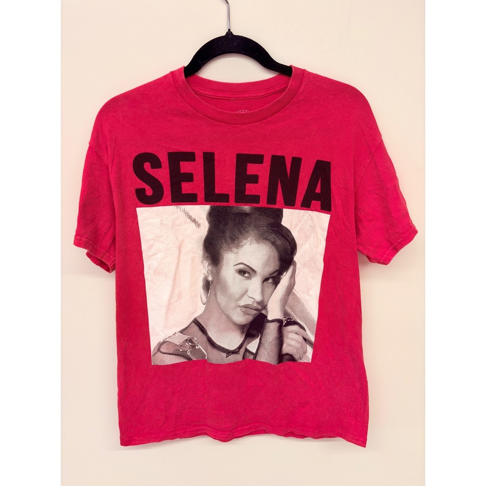 Selena Quintanilla Official Merch Vintage 90s Graphic Tee Mens‎ Medium  Retro